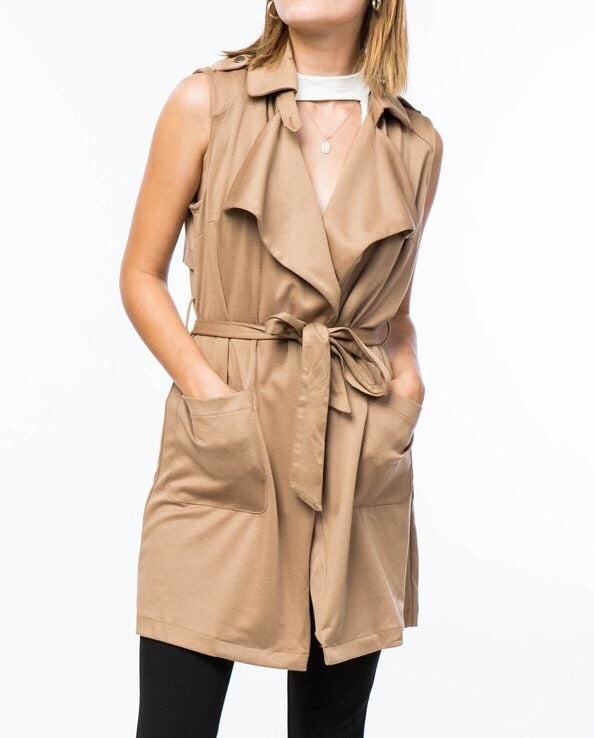 Trench Vest in Khaki/Tan