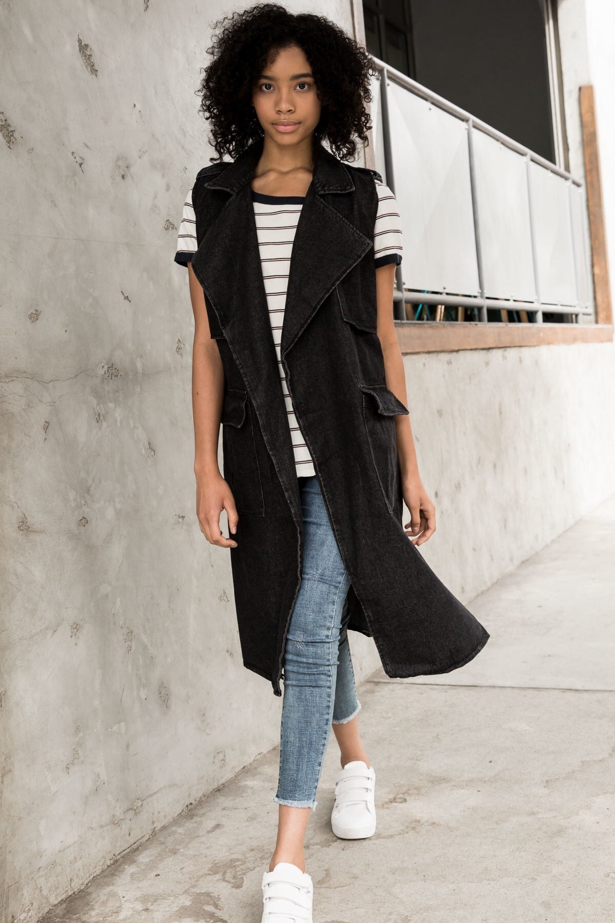 POL Sleeveless Trench Denim Vest